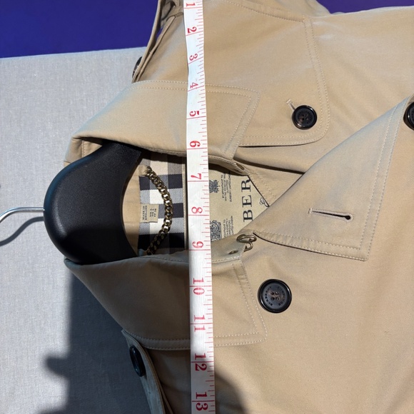 Burberry Honey Kensington Medium Trench Coat US4 - Picture 12 of 16